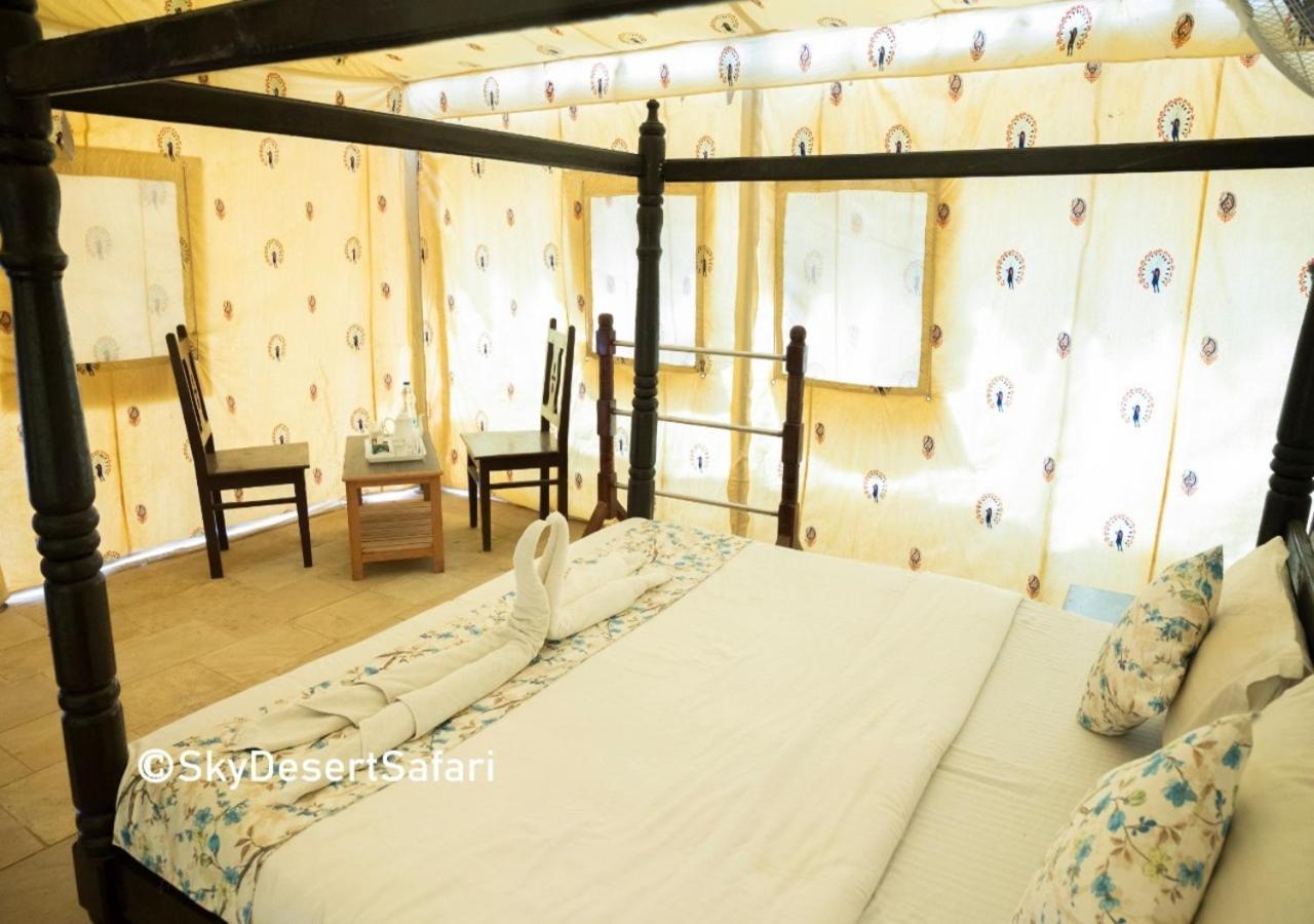Sky Desert Safari Camp Jaisalmer Eksteriør bilde