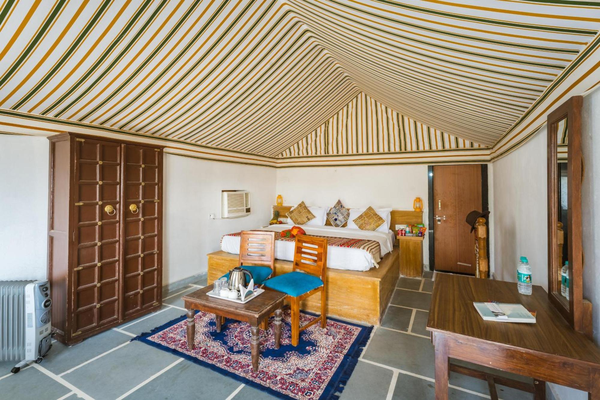 Sky Desert Safari Camp Jaisalmer Eksteriør bilde
